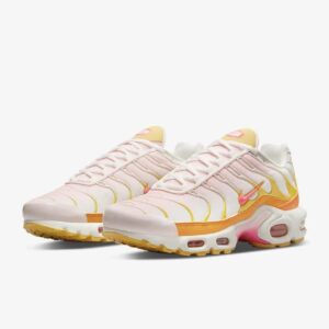 Women's Air Max Plus - Size 7 US - Sail/Hyper Pink-Solar Flare