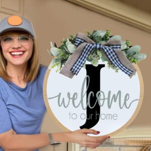 Initial Last Name Year Round Front Door Wreath, Round Unique Welcome Sign Garland with Bow, Farmhouse Creative 26 Letter Front Door Wreath for All Seasons, Outside Hanger Spring Decor Gift (J)