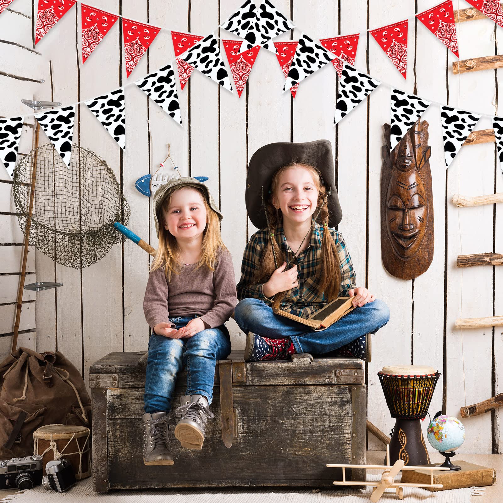 Ctosree 5 Pack 49 Ft Cow Print Bandana Pennant Banners Cow Bunting Banner Western Cowboy Baby Shower Birthday Party Supplies Red White Black Flag for Wild West Farm Theme Party Decor, 7.5 x 10.8 Inch