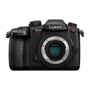 panasonic lumix gh5m2, 20.3mp mirrorless micro four thirds camera with live streaming, 4k 4:2:2 10-bit video, unlimited video recording, 5-axis image stabilizer dc-gh5m2 (renewed)