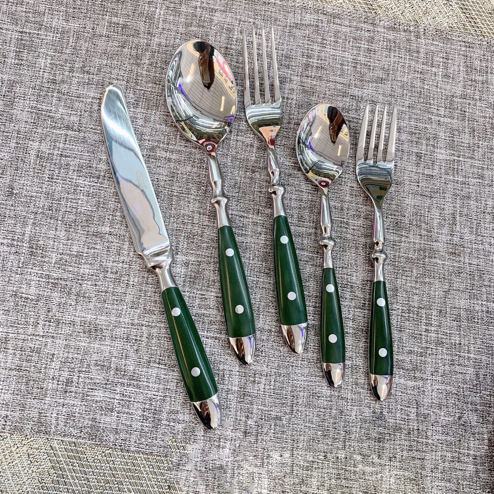 Green Silverware Set for 12 Durable 18/10 Stainless Steel Flatware sets Cutlery Utensi Sets Flatware Wedding Mirror Polished Classical Retro Steak Tableware Spoon Fork Knife set 60pcs