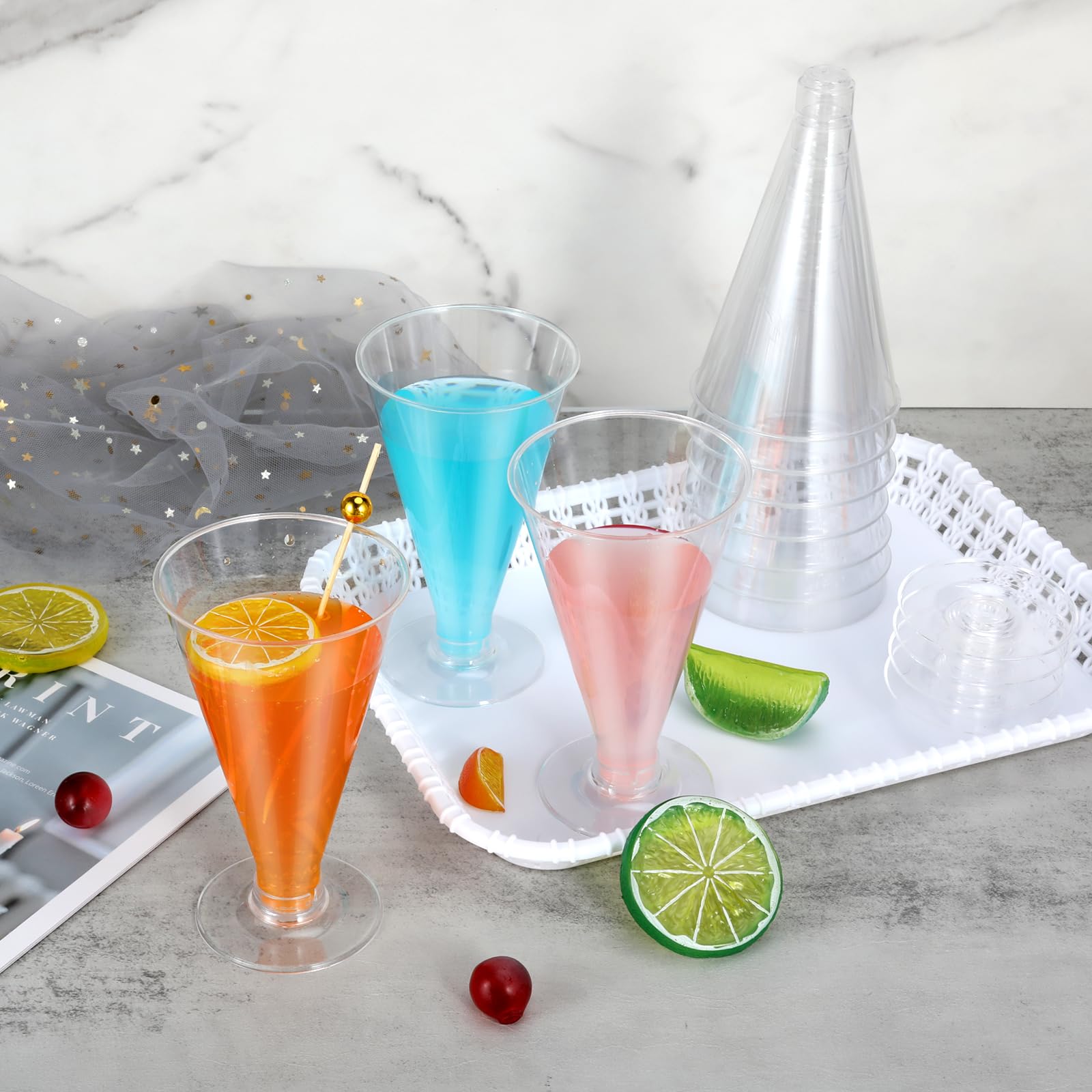 HawHawToys 40 Pack Clear Plastic Martini Glasses 6oz Disposable Cocktail Glasses Dessert Cups with Spoons,Reusable Cocktail Glasses Shooter for Party Champagne,Ice-Cream, Pudding and Trifle