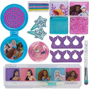 Townley Girl The Little Mermaid 11pc Makeup Filled Chain Bag with Peel-Off Nail Polish, Eyeshadow, Hair Accessories, Body Glitter & More| Makeup Kit for Kids & Girls| Ages 3+
