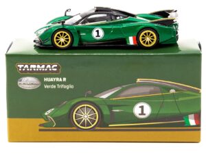 pagani huayra r #1 verde trifoglio green metallic w/black top and gold stripes global64 series 1/64 diecast model car by tarmac works t64g-tl035-gr