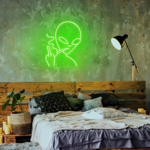 Kavaas Alien Neon Sign, Green Smoking Alien LED Light for Game Room, Party, Bar, Man Cave Decor | Alien Light Wall decor - Best Gifts for Alien Fans, Teenage Boys, Kids (Style - Alien1)