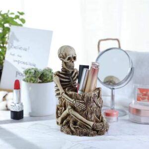 RURAUOGR Skull Pen Holder Resin Skeleton Key Holder Makeup Brush Holder Toothbrush Holder Halloween Home Office Storage Desk Supplies Halloween Decor (Style A)