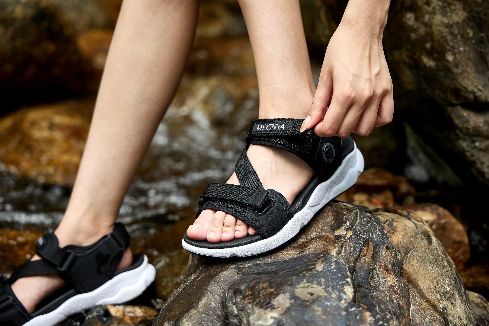 MEGNYA Arch Supportive Walking Sandals for Womens, Thickening Outsole Sandals for Summer Dress, Anti Slip and Shock Absorber Hiking Sandals for Vacation Black Size 8