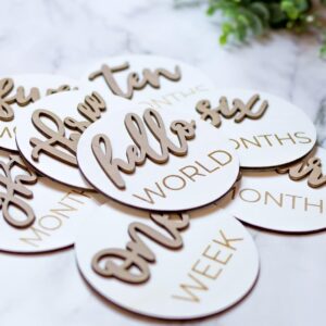 wooden 3d monthly milestone discs for baby photos (20 pcs set), first year monthly milestone marker, includes 1-5 years, white stained
