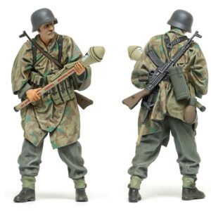 TAMIYA 1/35 German Infantry Set Late WWII TAM35382 Plastic Models Armor/Military 1/35