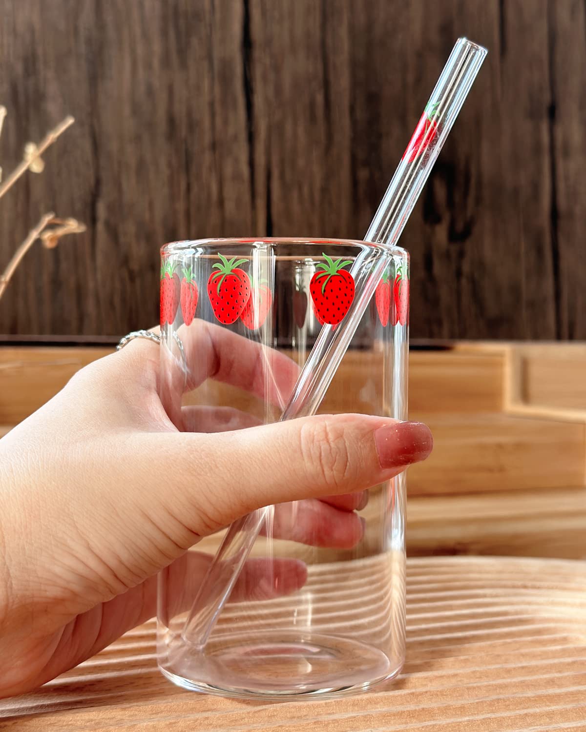 Kreapa strawberry cups 2 SetsCute glass strawberry cups 300ML straw glass cups, Cute strawberry pattern glass bottles for water milk tea, coffee juice tea cups （2pcs）