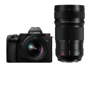 panasonic lumix s5ii mirrorless camera (dc-s5m2kk) with lumix s pro 70-200mm f4 telephoto lens (s-r70200)