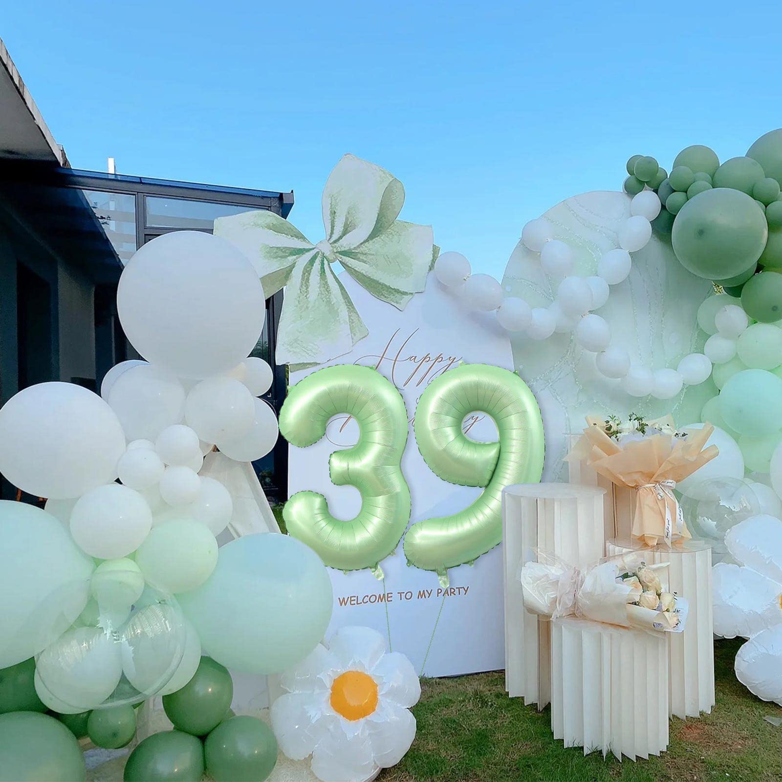 13 Balloon Number, 40 Inch Light Green Foil Balloons Giant Jumbo Helium Number 13 or 31 Balloons for 13th 31th Birthday Decorations Anniversary Events Boys Girls Party Decorations(Light Green)