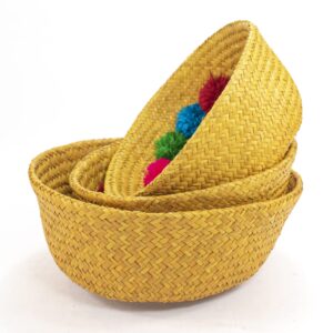 ShelterCast Dyed Seagrass Belly Basket with 8 Pompoms And Handle. (Yellow(Large))