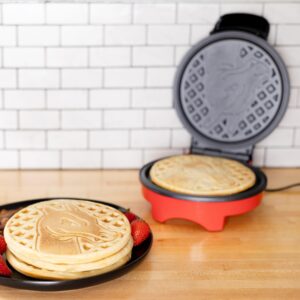 Uncanny Brands Pokémon Charizard Waffle Maker - Make Bounty Charizard Waffles - Kitchen Appliance