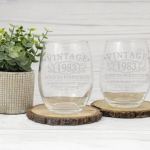 Vintage 1983 Wine Glass - 41Th Birthday Gift Aged To Perfection - 41Th Birthday Gifts For Men - Cheers To 41 Years Old - Wine Glass Him Dad Women Anniversary Retirement