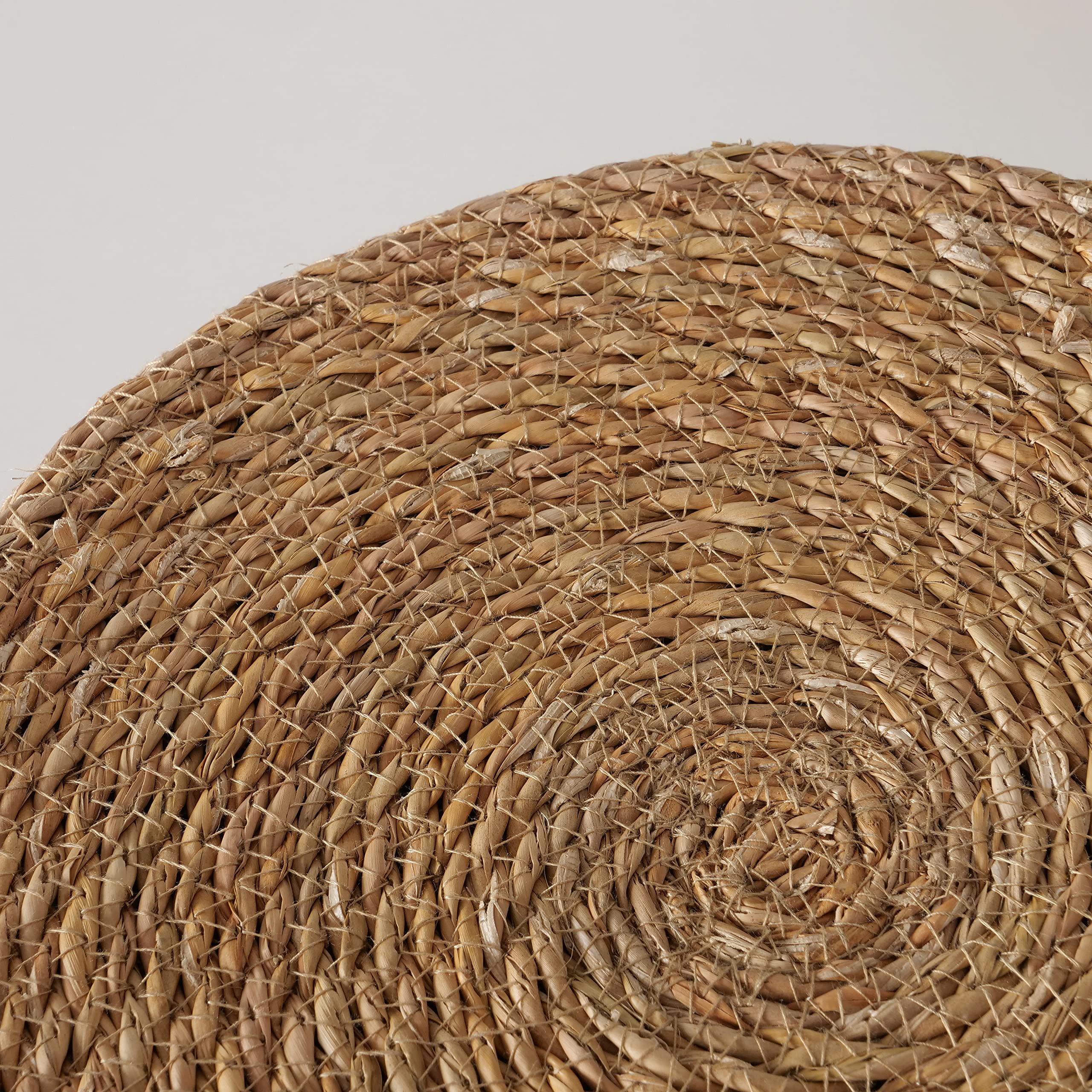 Seagrass Basket Boxes with Lids, Set of 3, Circular, Coiled Wicker Weave, Natural Seagrass, Made by Hand, 6, 7.75, and 9.75 Inches in Diameter