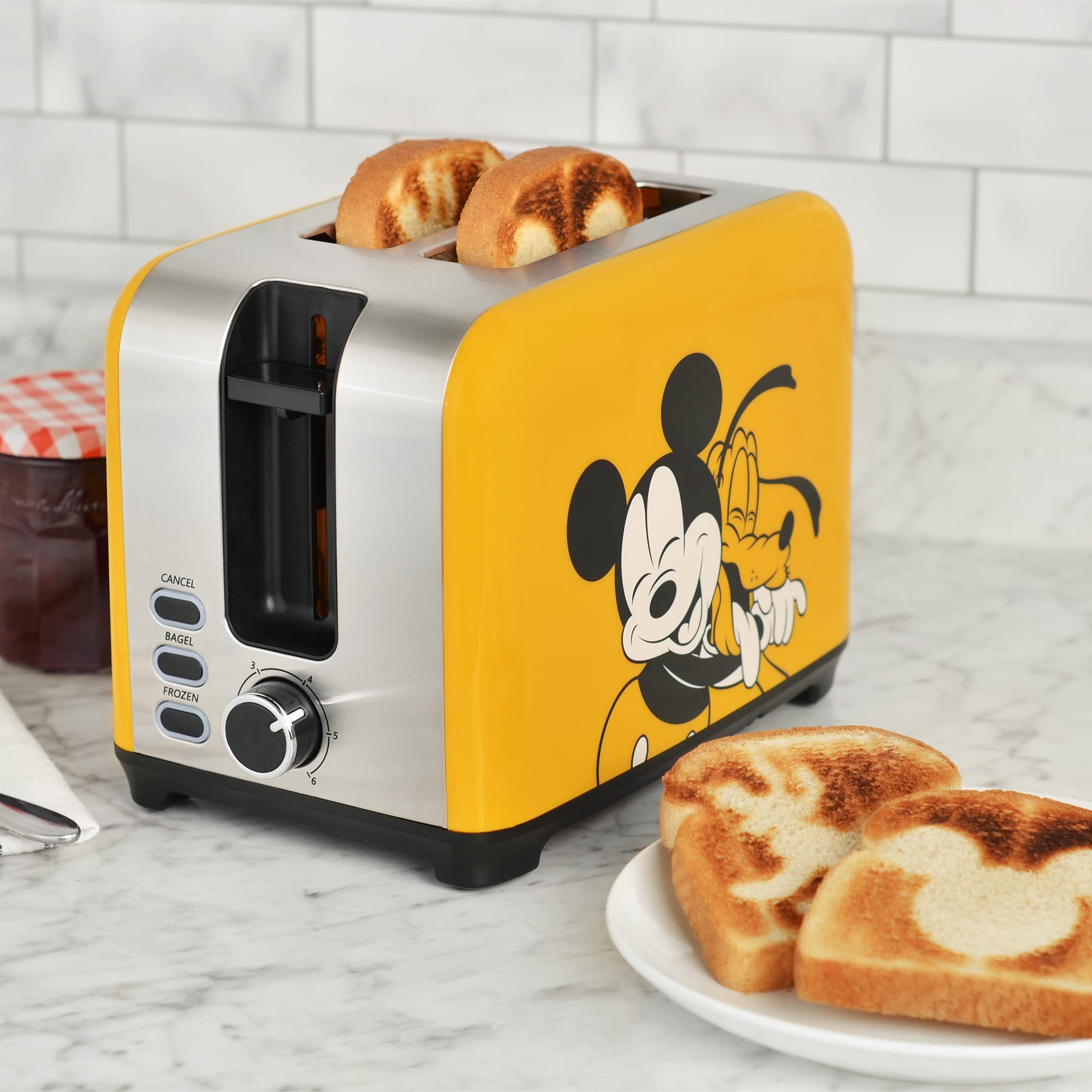 Disney Mickey and Pluto 2-Slice Toaster, Yellow, DSC-23