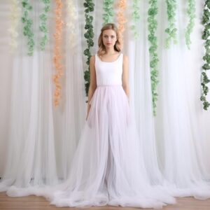 Tao-Ge 10ft x 10ft White Sheer Tulle Backdrop Curtains for Party Wedding Wrinkle Free Curtain Backdrops Drapes for Baby Shower Birthday Party Photo Back Drop Background Home Decorations