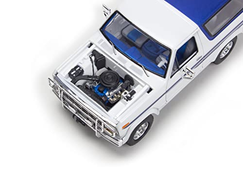 Revell 17242 '80 Ford Bronco w/Bass Boat & Trailer 1:24 Scale 157-Piece Skill Level 5 Model Truck Building Kit