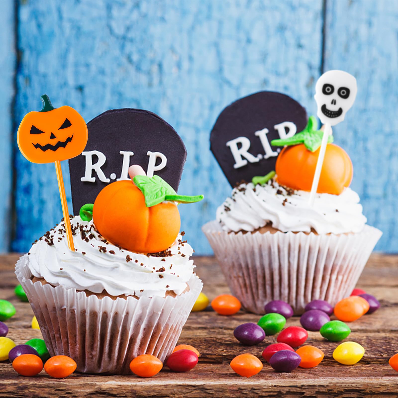 GlyinnHe 50PCS Halloween Picks Cupcake Toppers Plastic Halloween Toothpicks Halloween Cupcake Food Cocktail Appetizer Picks for Halloween Baby Shower Birthday Wedding Party Supply
