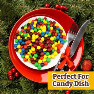 M&M Peanut Chocolate Candies, Sweet Milk Chocolate and Peanuts Bites Encased in Vibrant Candy Shell Colors, Delicious Melt in Your Mouth Sweet Snacks for Kids and Adults, Holiday Candy Bulk - 2lb Classic Bag