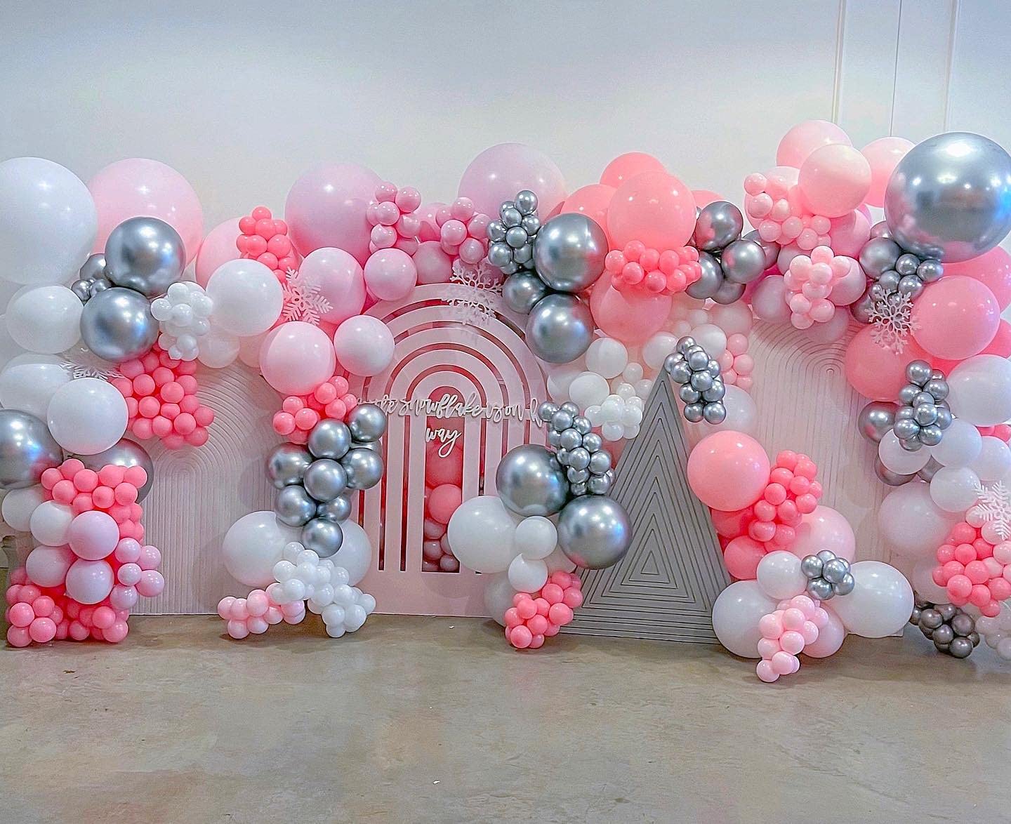 140Pcs Pastel Pink Balloons Baby Pink Balloon Garland Arch Kit 5/10/12/18 Inch Latex Pink Balloons Different Sizes as Gender Reveal Baby Shower Birthday Wedding Valentine's Day Party Decorations