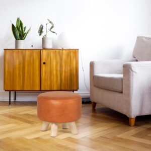 Homebeez Round Ottoman Stool Faux Leather Foot Rest, Small Footstool with Non-Skid Legs (Camel)