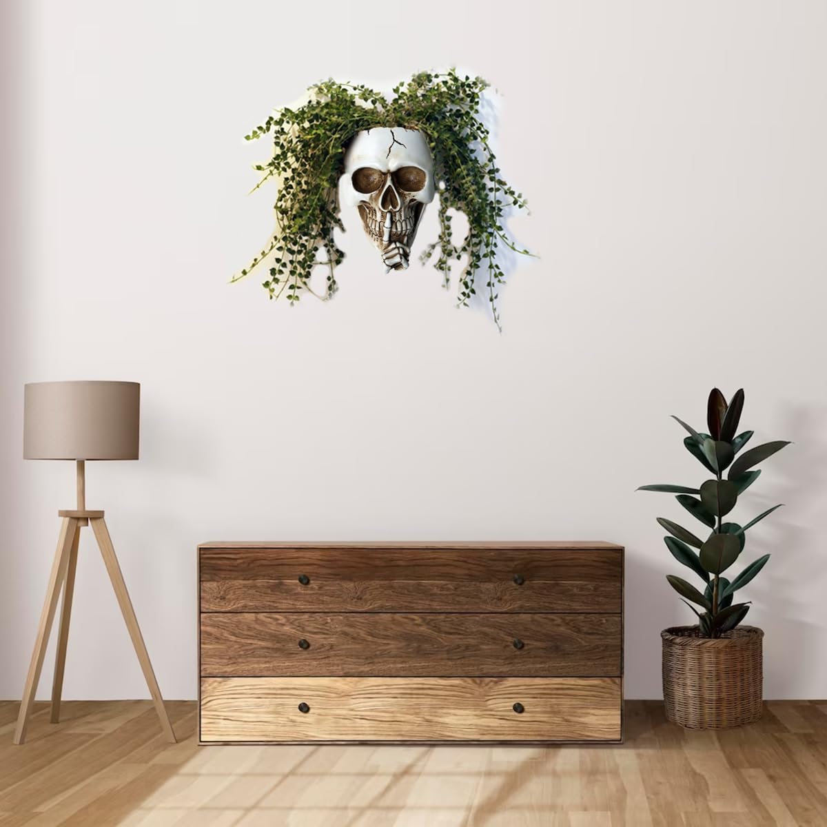 Dolkgy Skull Wall Planter for Indoor Outdoor Plants, Hanging Skull Vase Unique Face Flower Pot Head Planters, Resin Skeleton Gothic Planter for Home Decorations, White Skull Hanging Planter