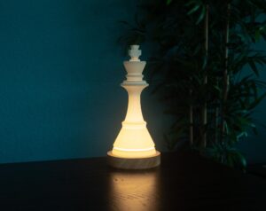 chess king lamp