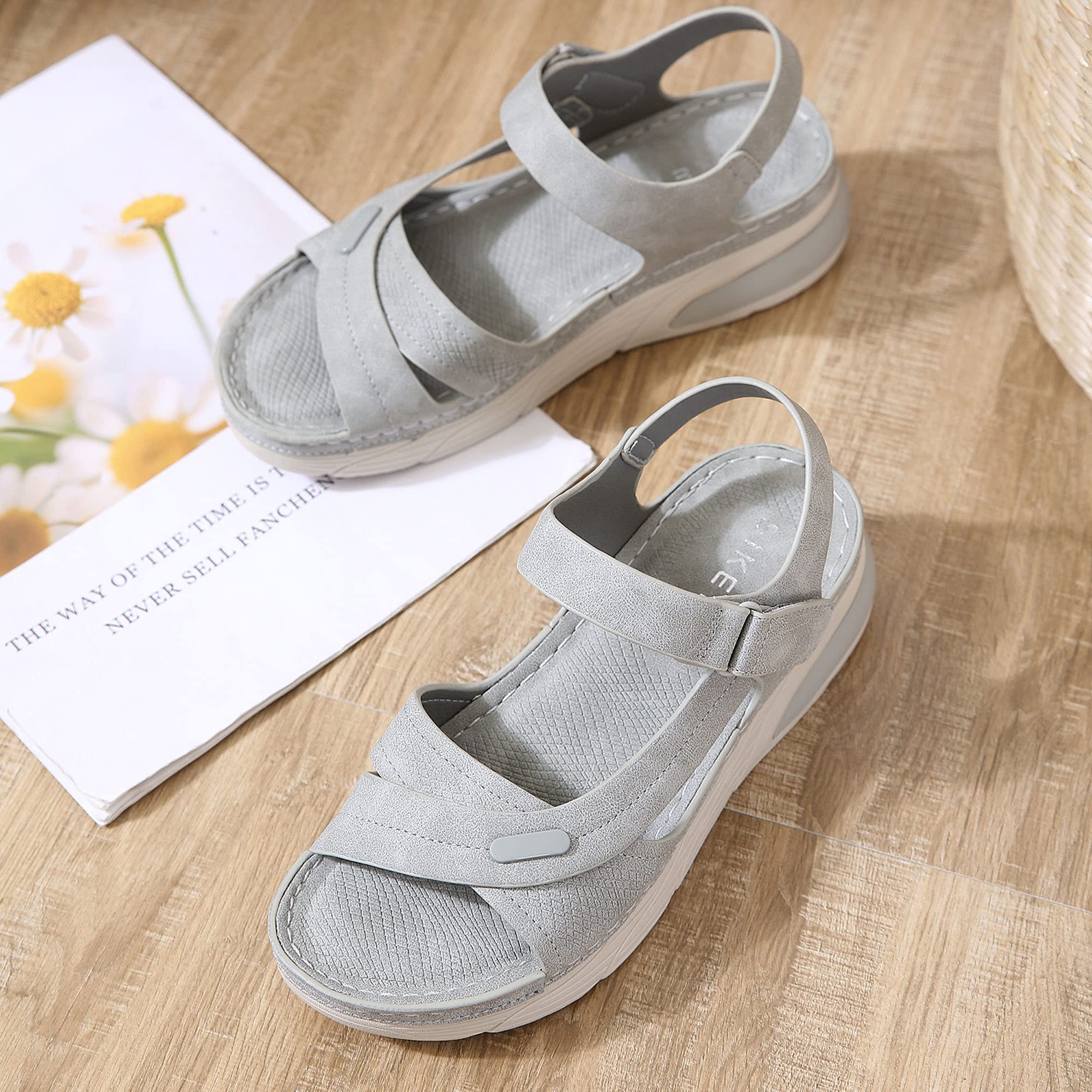 YTINGNICE Women's Comfortable Walking Sandals Summer Athletic Hiking Sandals Beach Outdoor Light Weight Water Sandals (Grey,US 7.5-8/EU 39)