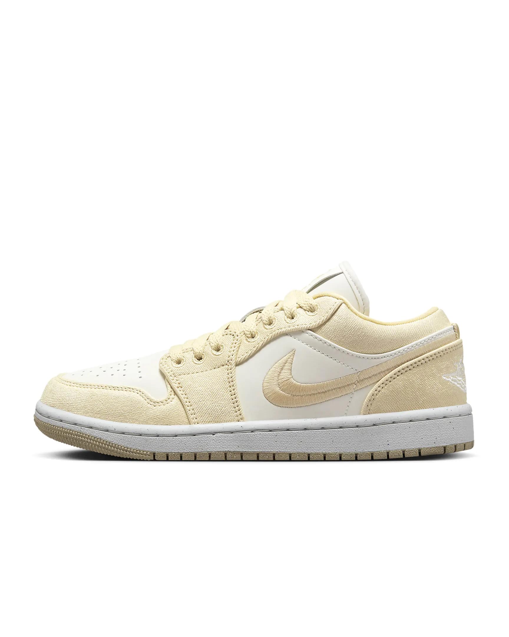 Jordan Women's Air 1 Low SE Team Gold/Sail (FN3722 701) - 6