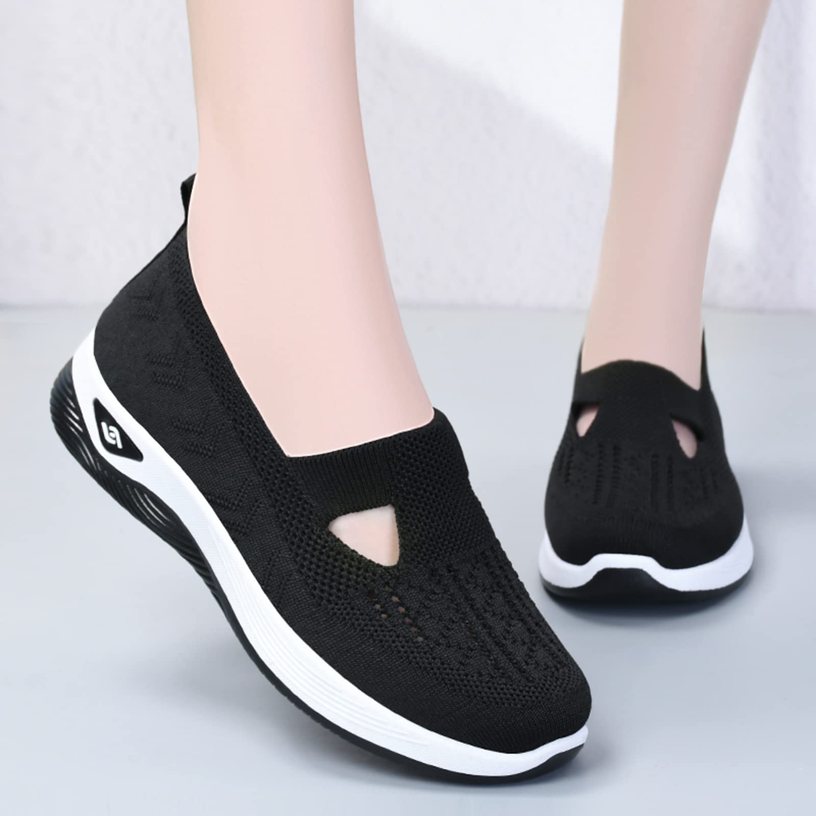 Shoes for Women Durable Anti Slip Sneakers Mesh Breathable Round Toe Sports Shoes Dressy Wide Fitting Sneakers Loafers Ladies Lightweight Soft Sole Trail Running Jogging Shoes Black