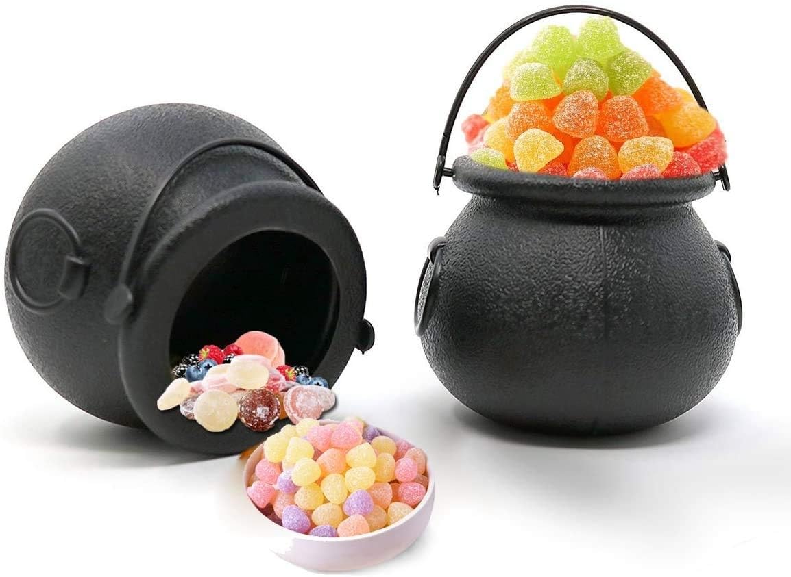 24 PCS Candy Kettle Black Novelty Cauldron Kettles with Handle for Halloween Trick or Treat Party Favors Mini Black Witch Cauldron