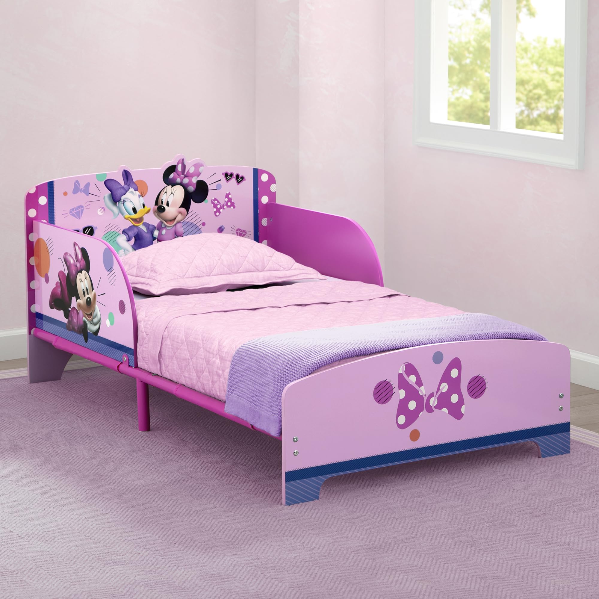 Delta Children Wood and Metal Toddler Bed, Minnie Mouse