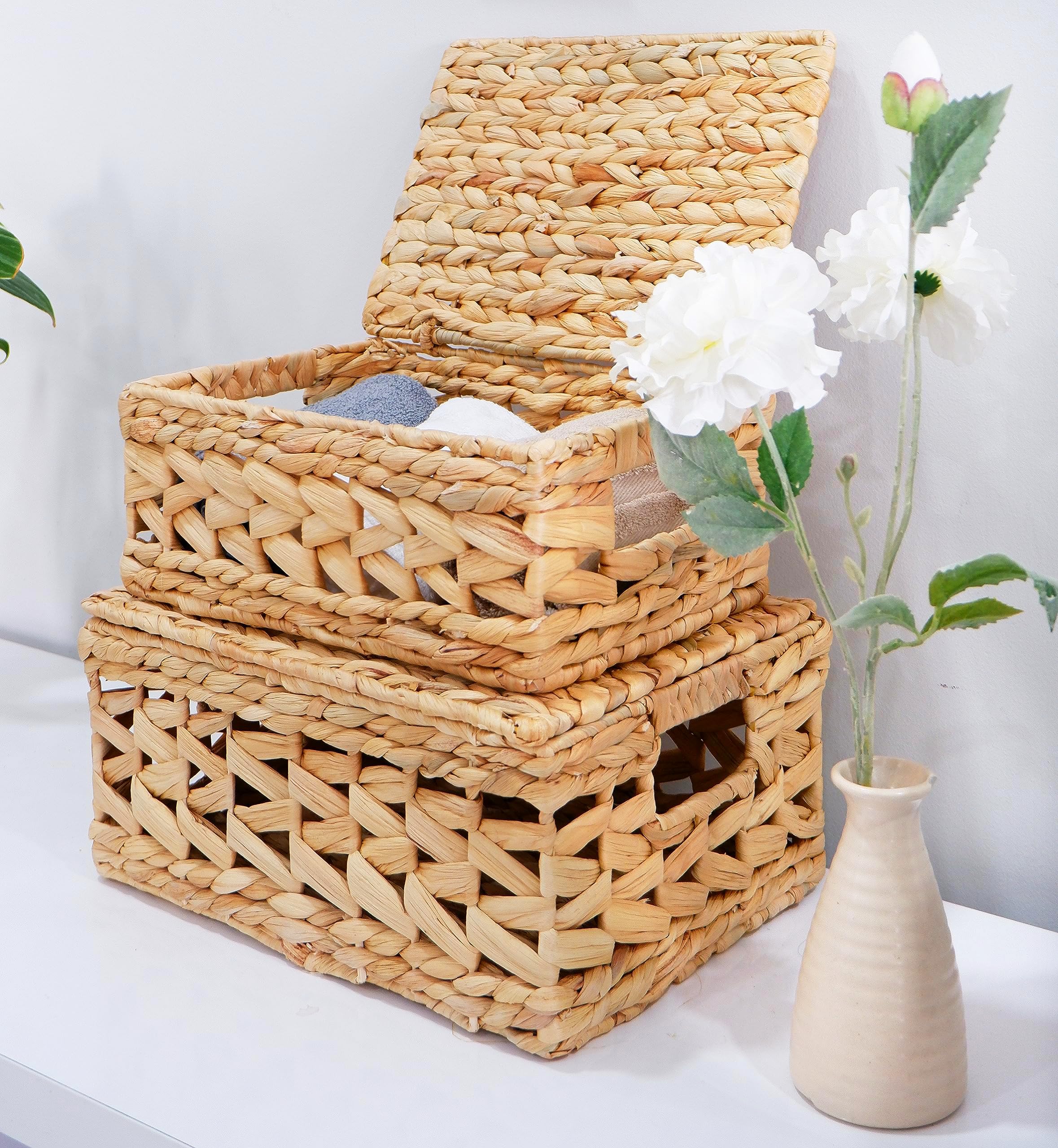 Chi An Home Set of 4 Wicker Cube Baskets + Pack 3 Lidded Hyacinth Basket