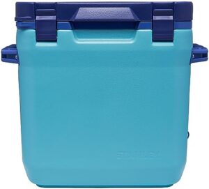 stanley the cold-for-days outdoor cooler 30qt pool