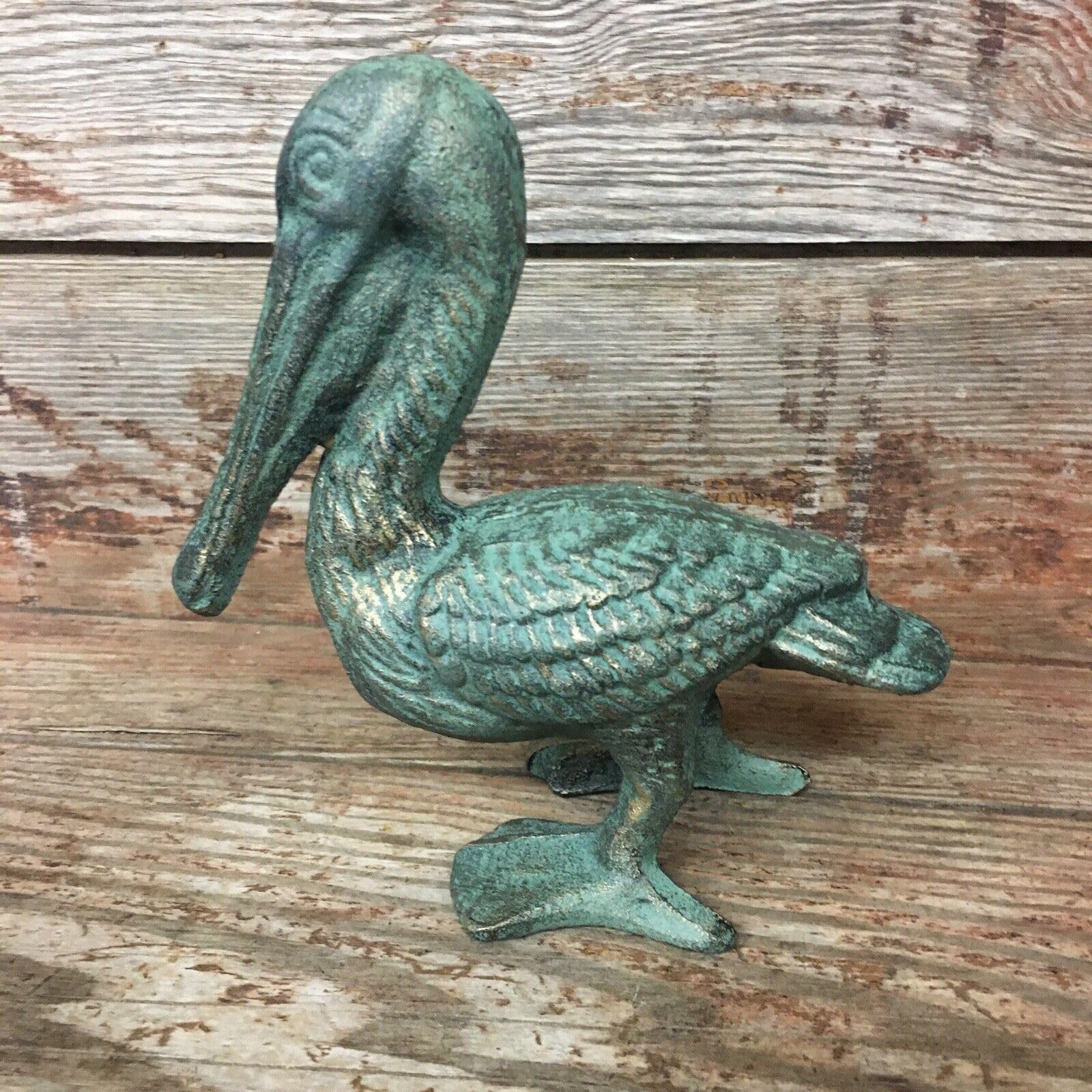 Vintage Cast Iron Pelican Lawn Gard Yard Art Bird Beach Nautical Coastal Decor