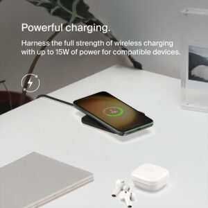 Belkin BoostCharge Pro 15W Universal Easy Align Wireless Charging Pad, Fast Qi Charger, Large Charging Pad for Apple iPhone, Samsung Galaxy, Apple AirPods Pro, and Other Devices - Black