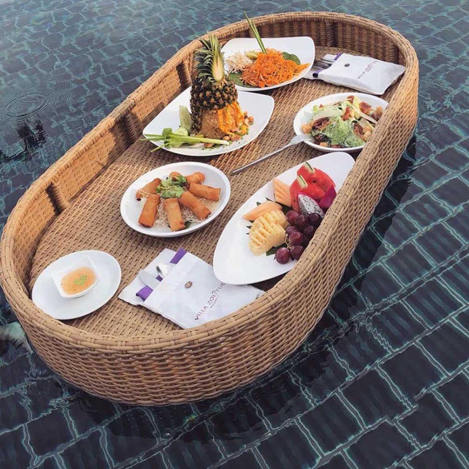 Rattan Floating Tray - Extra Large Pool Serving Basket for Drinks, Brunch, Food - Wedding Photography Accessory - Water Floats - Deluxe Design