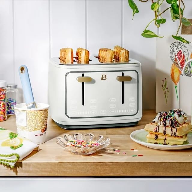 4-Slice Toaster with Touch-Activated Display (White Icing)