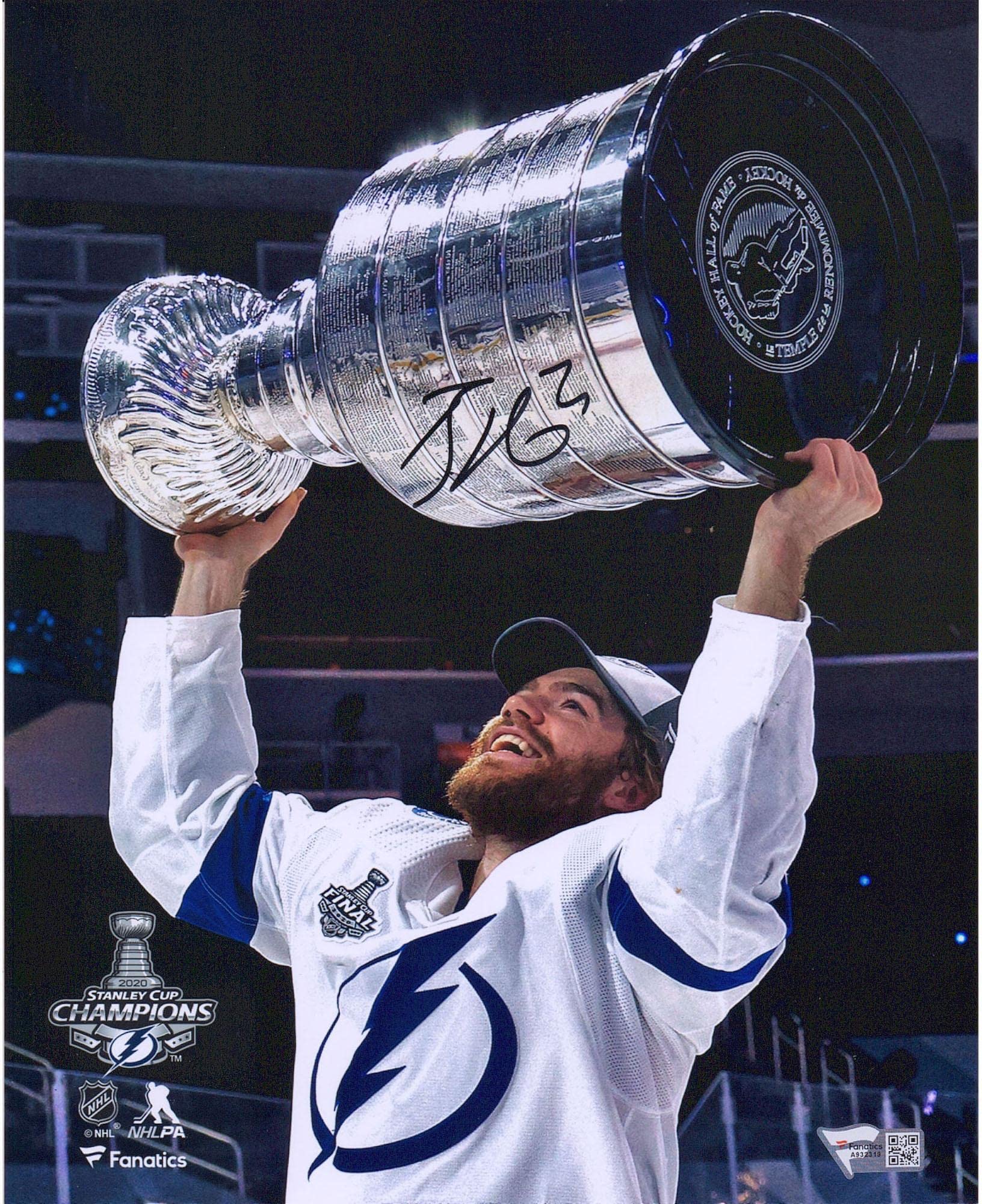 Brayden Point Tampa Bay Lightning 2020 Stanley Cup Champions Autographed 8" x 10" Raising Cup Photograph - Autographed NHL Photos