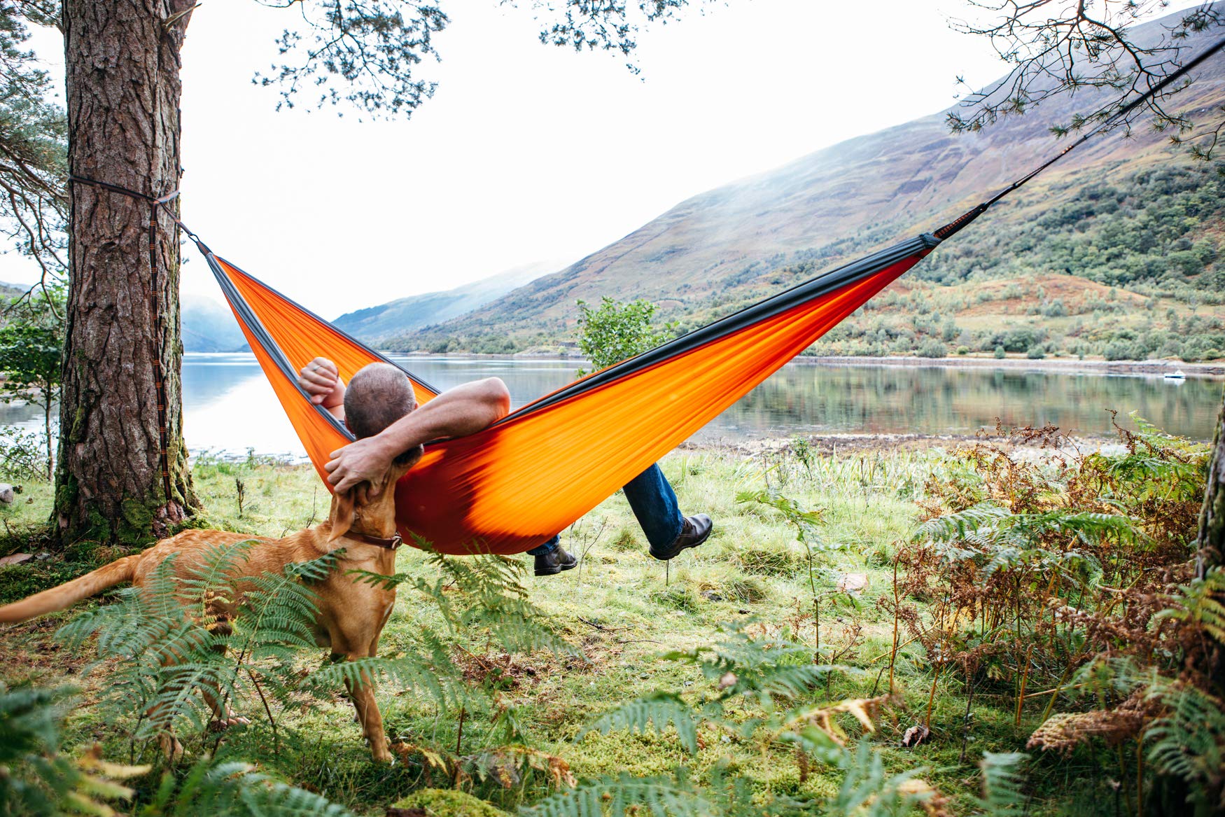 Nevis Outdoor Camping Hammock for Two People - Holds up to 500lbs - with Adjustable Tree Straps, Heavy Duty Aluminium Carabiners and Integrated Carrying Pouch. A Must-Have Camping Accessory