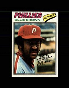 1977 topps #84 ollie brown philadelphia phillies mlb baseball card nm near mint