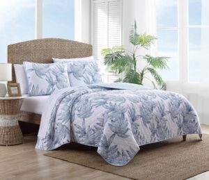 tommy bahama - twin quilt set, reversible cotton bedding with matching sham, lightweight home decor for all seasons (kayo blue, twin)