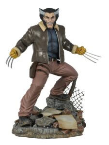 diamond select toys marvel gallery: days of future past wolverine pvc figure, multicolor, 9 inches