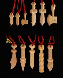 welliestr 11 stlye feng shui protection amulet - mini peach wood sword,knife, axe, and pen pendant (basic) 护身符 桃木剑 辟邪 转运 学习 (baby children's portable necklace pendant)