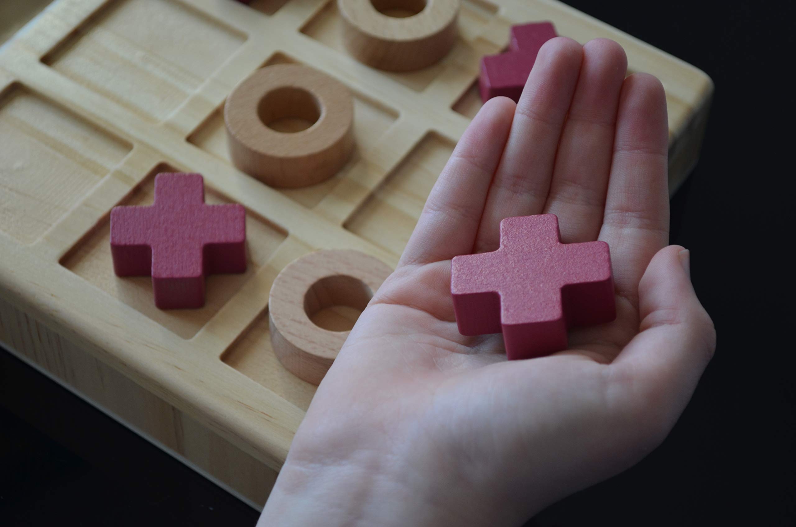 AEROLF TIC TAC Toe Wooden Board - Family Game, Classic Wooden Board Game, Classical Family Board Game, Strategy Board Game, Outdoor Game