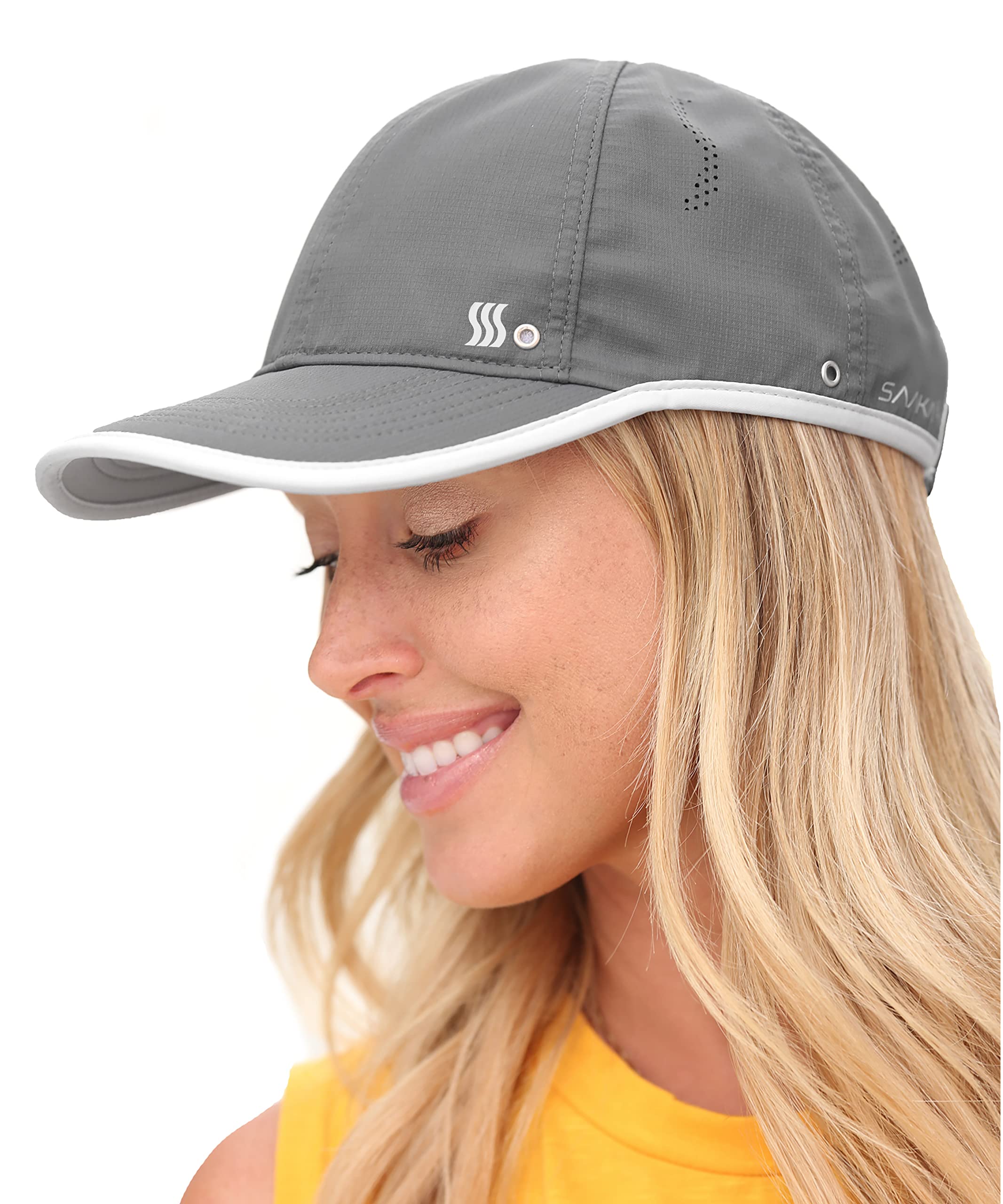 SAAKA Performance Sports Hat. Lightweight, Quick Drying. Running, Tennis & Golf Cap for Women (Graphite, Medium/Large)