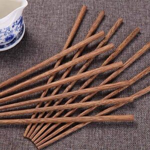 10 Pairs Japanese Chopsticks, Reusable Natural Wooden Chopsticks, 9.8'' Cherry Wood Chopsticks Chinese Tableware Set for Home Kitchen Resturant