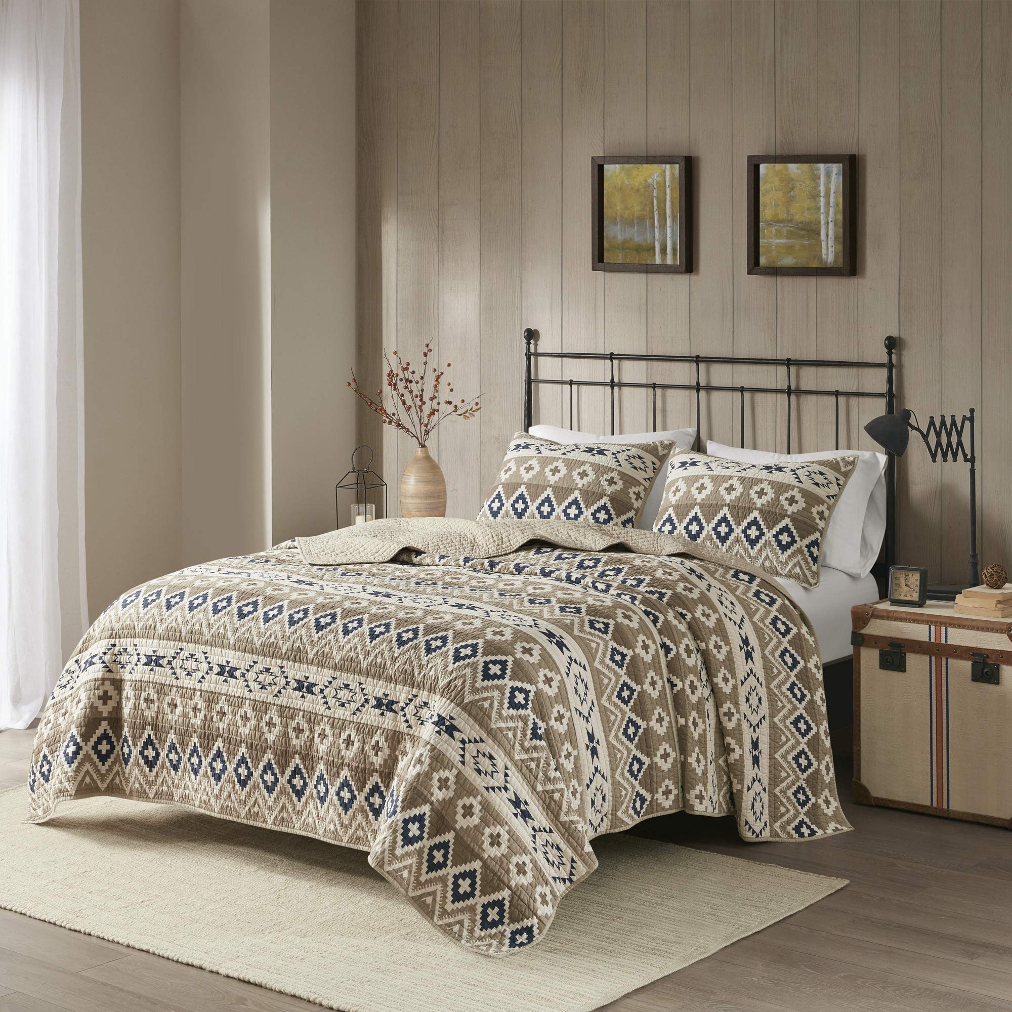 Woolrich Reversible Quilt Cabin Lifestyle Design - All Season, Breathable Coverlet Bedspread Bedding Set, Matching Shams, Oversized Full/Queen, Montana Tribal Tan 3 Piece